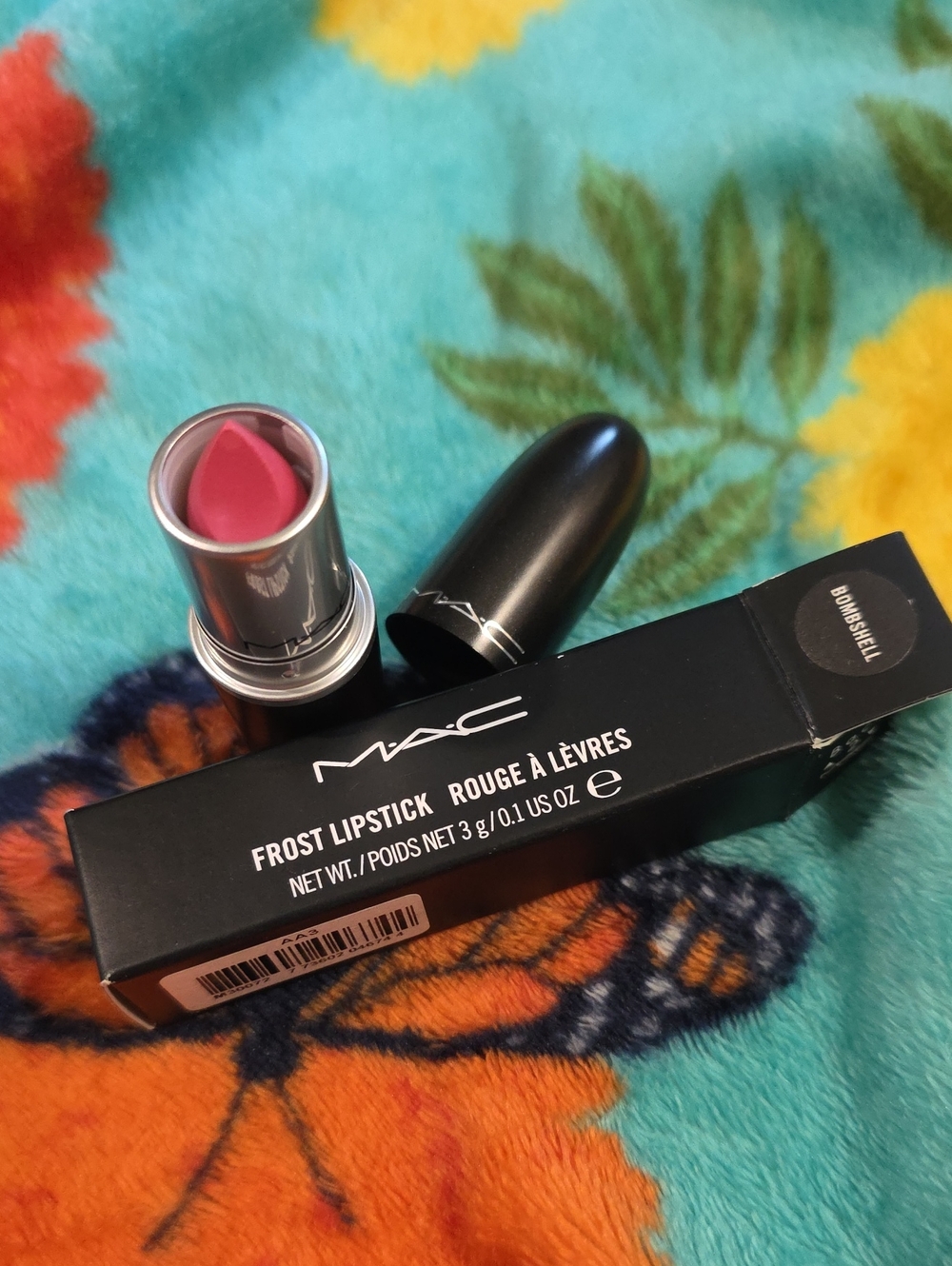 Mac Bombshell Frost Lipstick NIB